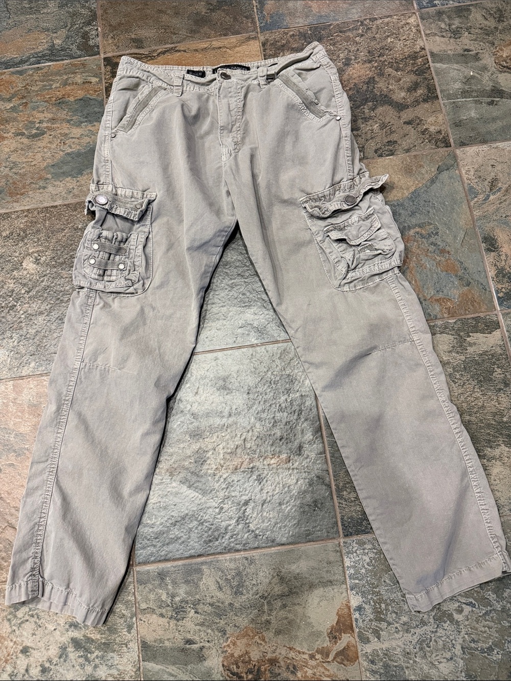Men's Gray Cargo Pants with Multi-Pocket Utility Style